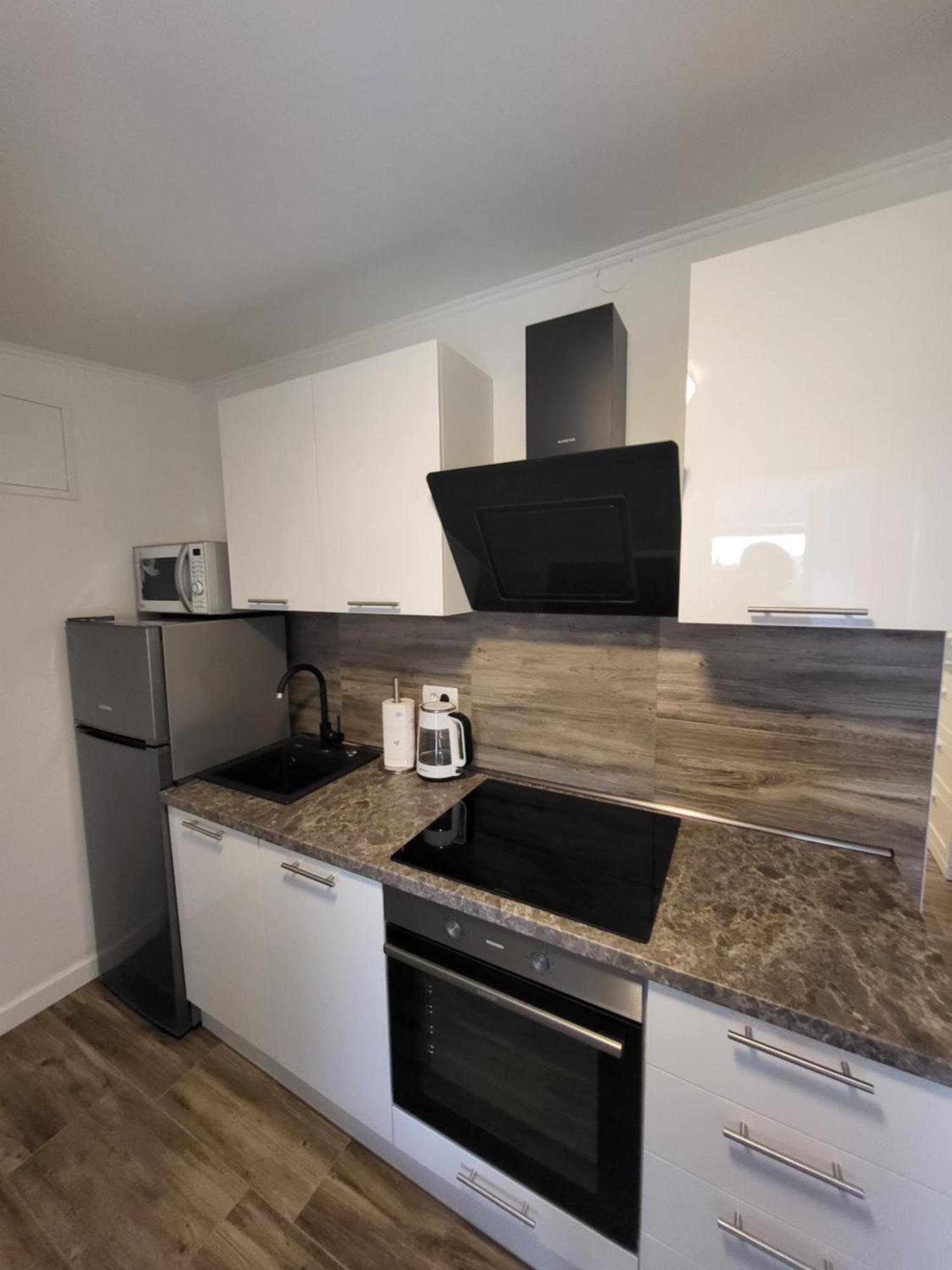 Apartmani I Sobe Mara Palit Kültér fotó