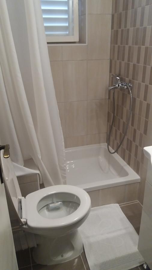 Apartmani I Sobe Mara Palit Kültér fotó
