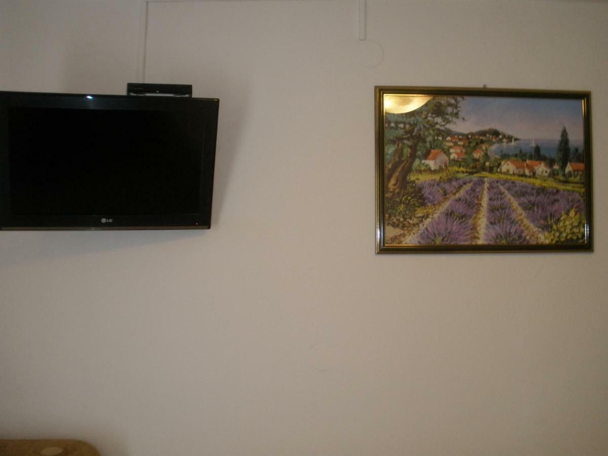 Apartmani I Sobe Mara Palit Kültér fotó
