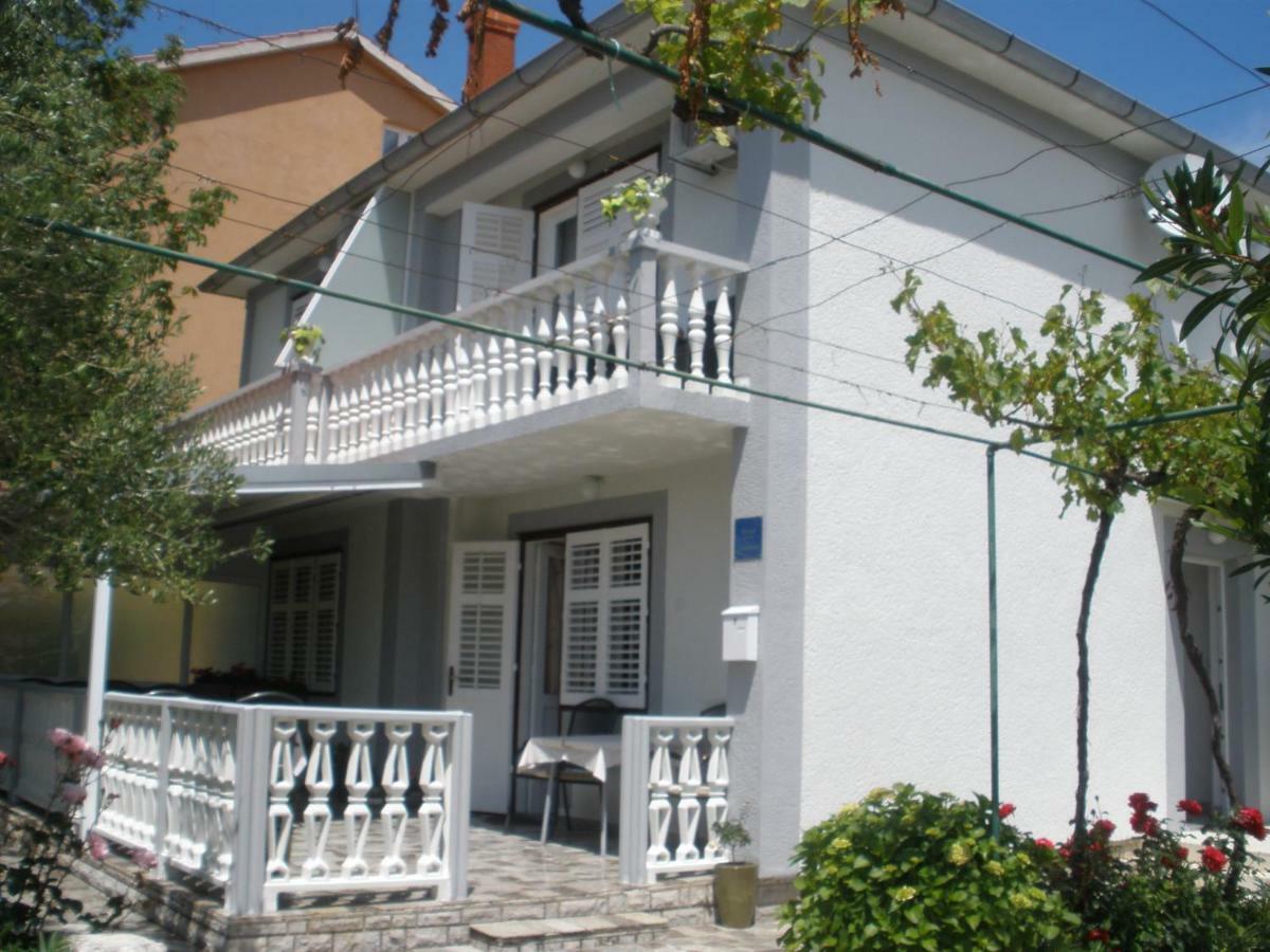 Apartmani I Sobe Mara Palit Kültér fotó